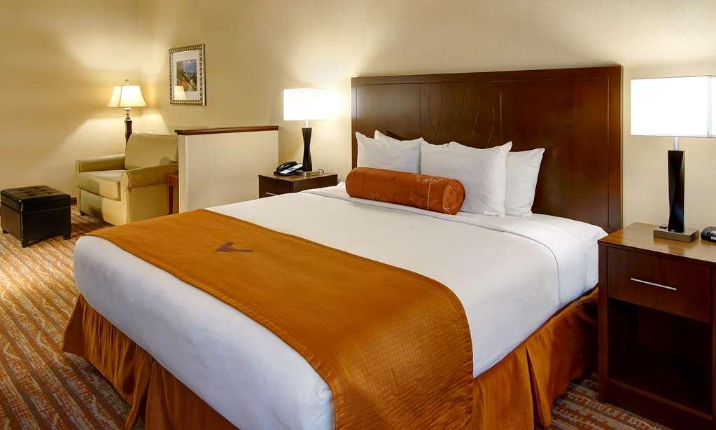 Phoenix Inn Suites - Eugene Pokoj fotografie